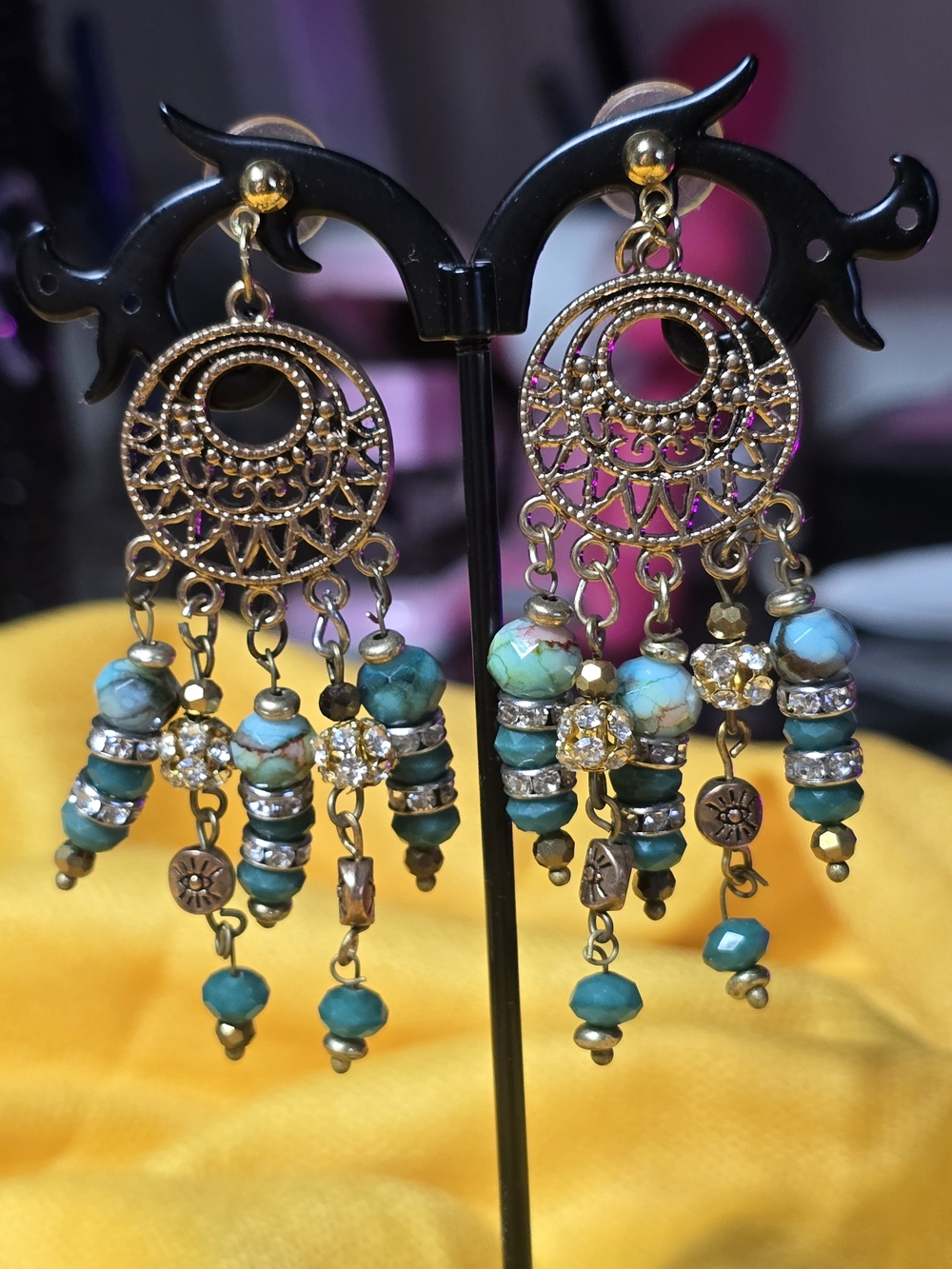 Gold Filigree Dangle Pierced Earrings w/Turquoise, Crystal & Gold-tone Beads.